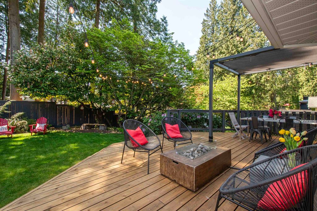 listing image 1102659950604220800