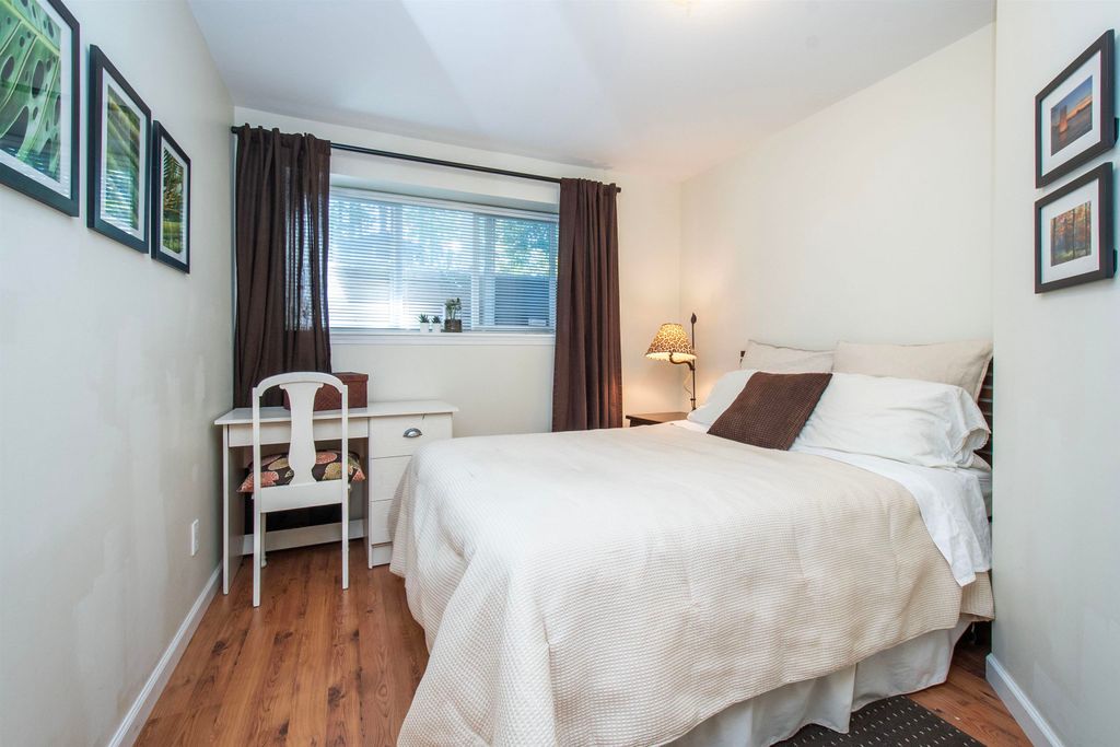 listing image 1108216688326321869