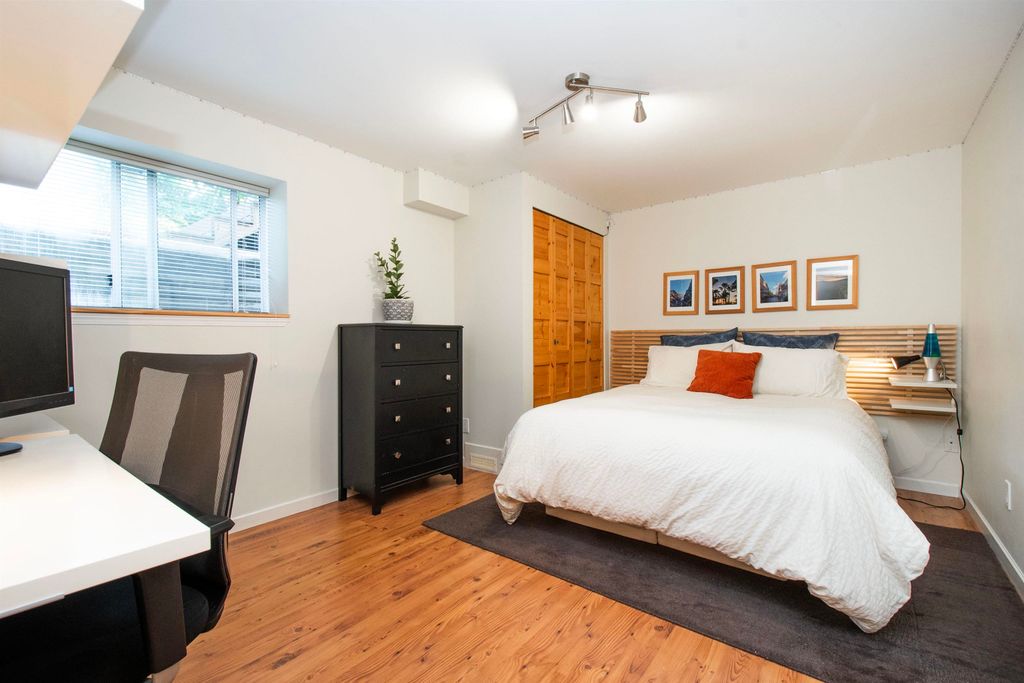 listing image 1100421702727465317