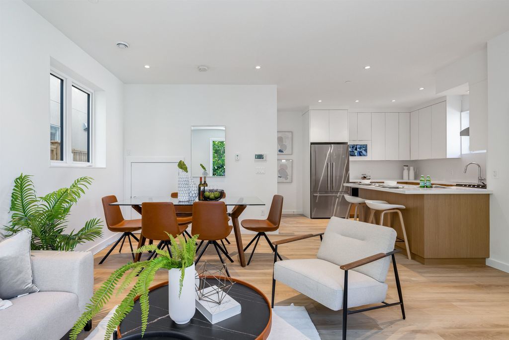 listing image 1108198698692008941