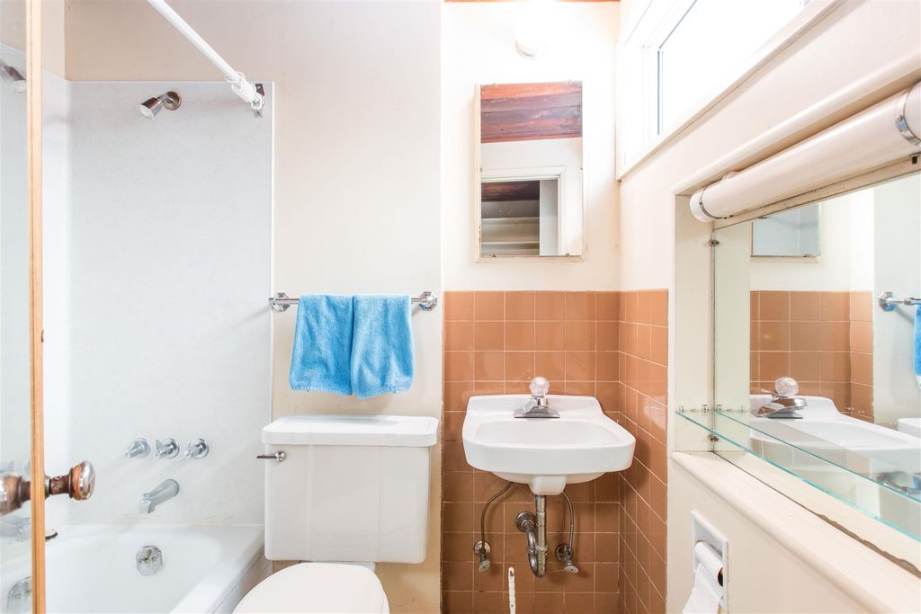 listing image 1105482693321962955