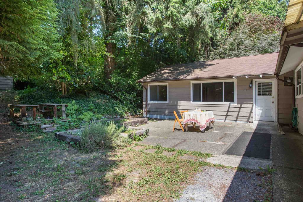 listing image 1102101579129194715