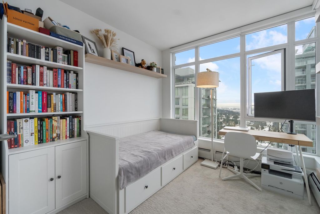 listing image 1108768680013569689