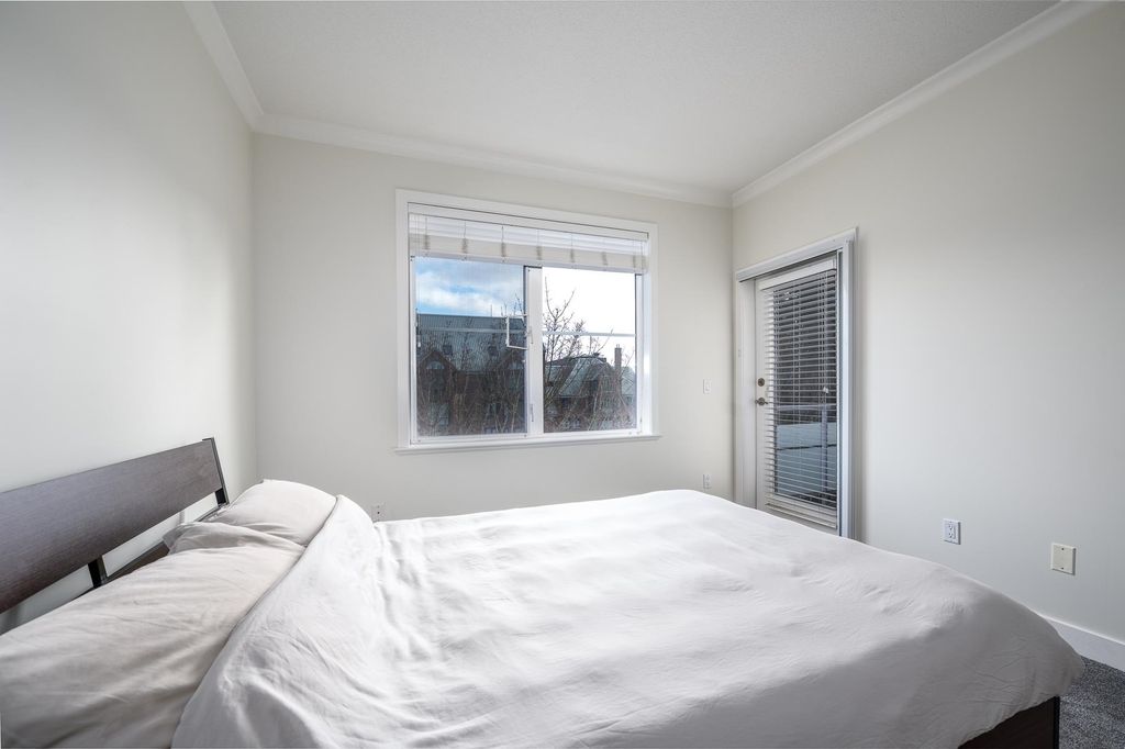 listing image 1102284149498481745