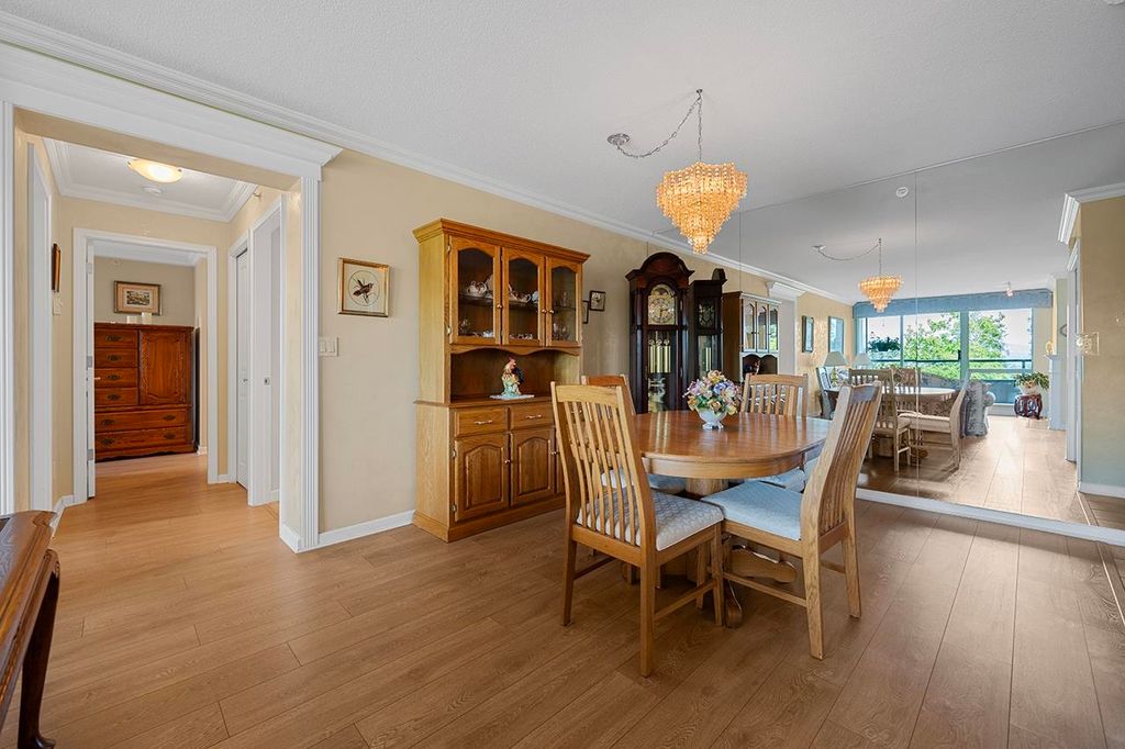 listing image 1103906705989997455