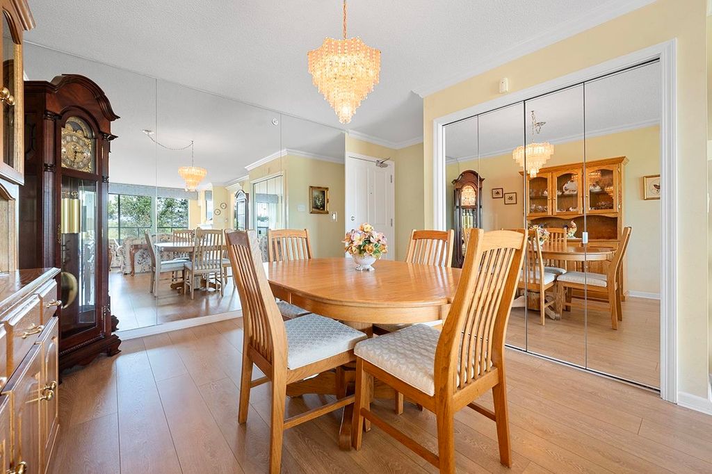 listing image 1109156752320817288