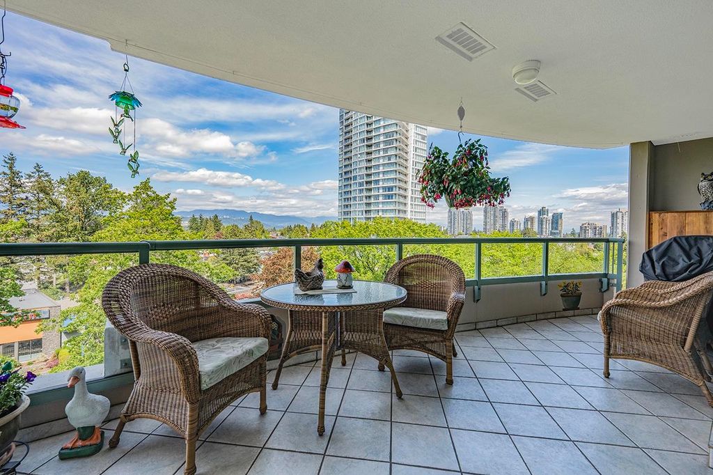 listing image 1101569374607667044