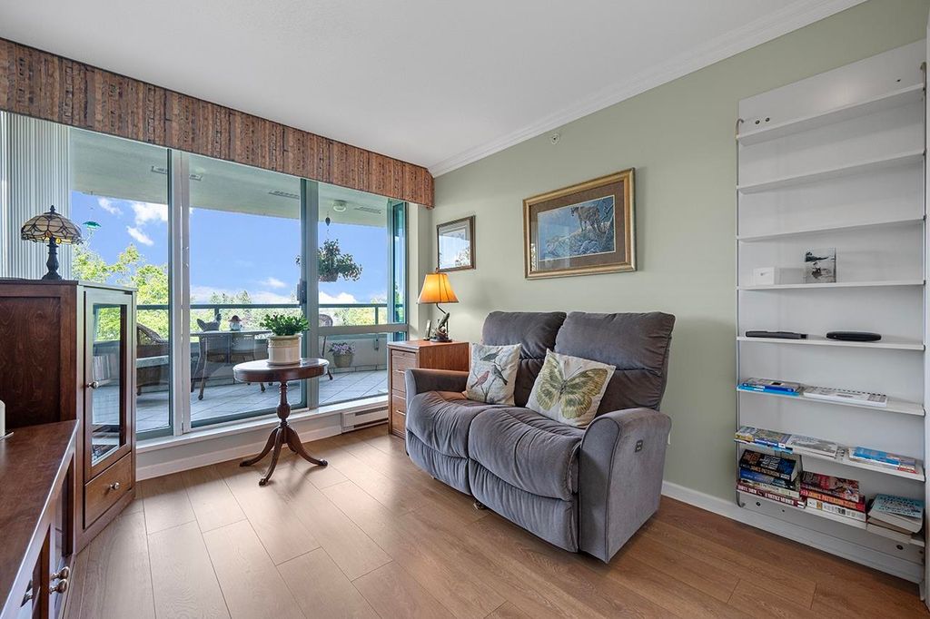 listing image 1100556390534570670