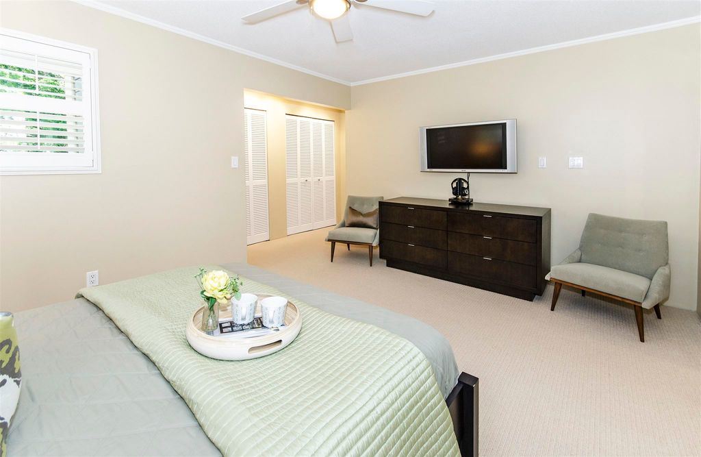 listing image 1106497989909010981