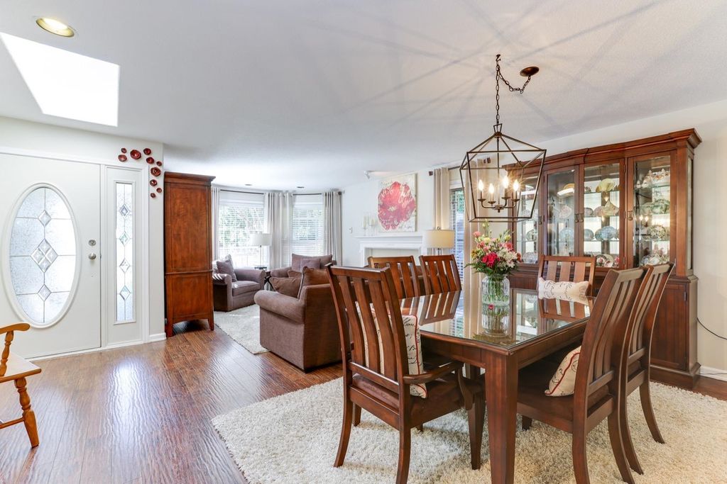 listing image 1103202671232681899