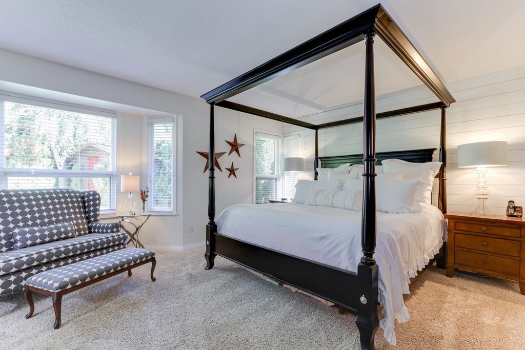 listing image 1107297624275223740