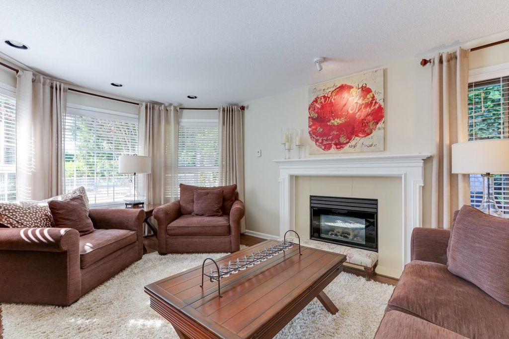 listing image 1101643472813204461
