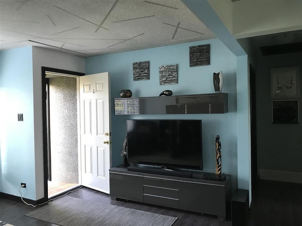 listing image 1107294618494983403