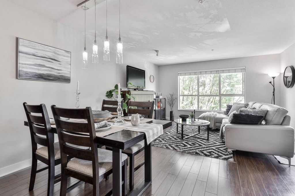 listing image 1109070249113259812
