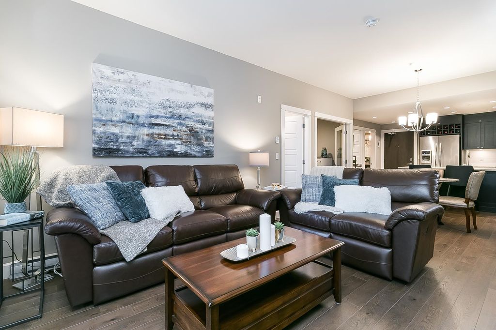 listing image 1102630221788050067