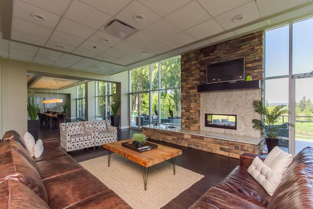 listing image 1105658442523150506