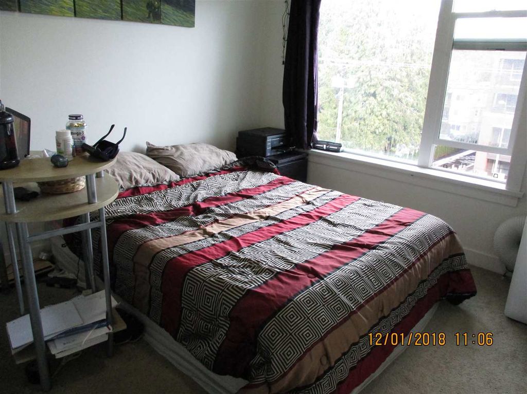 listing image 1105661233676038770
