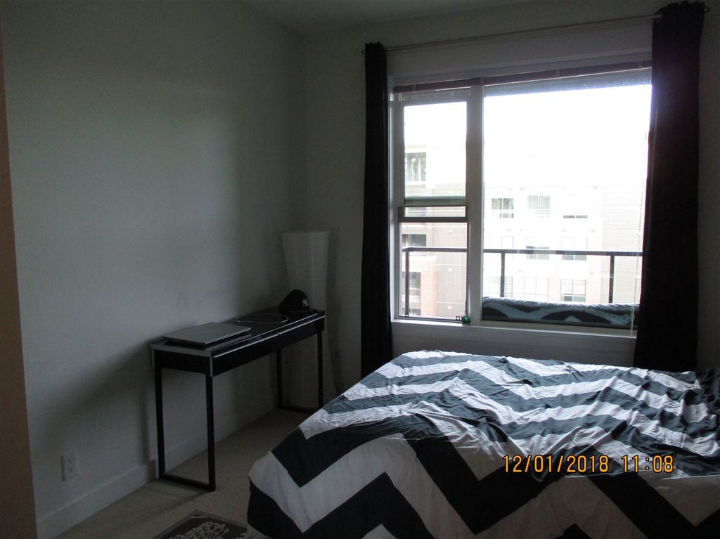 listing image 1103342506688745608