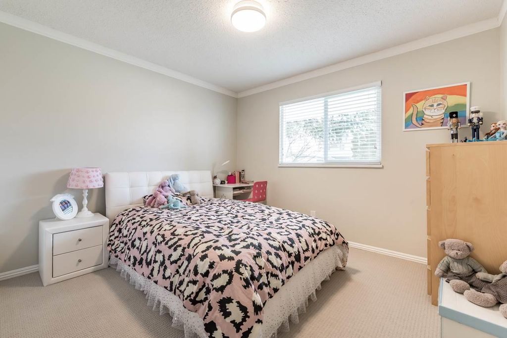 listing image 1101351432397613474