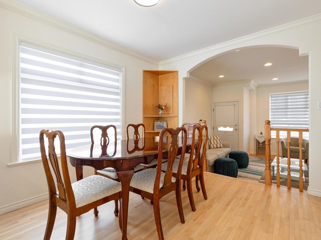 listing image 1103699419375114227