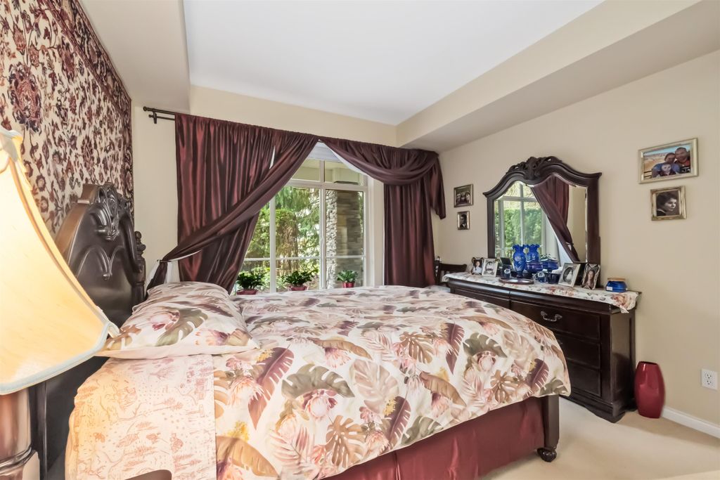 listing image 1106471235435815388