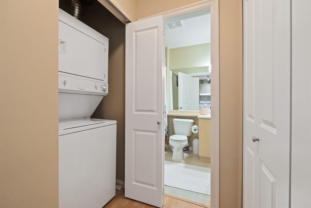 listing image 1103781798235707254