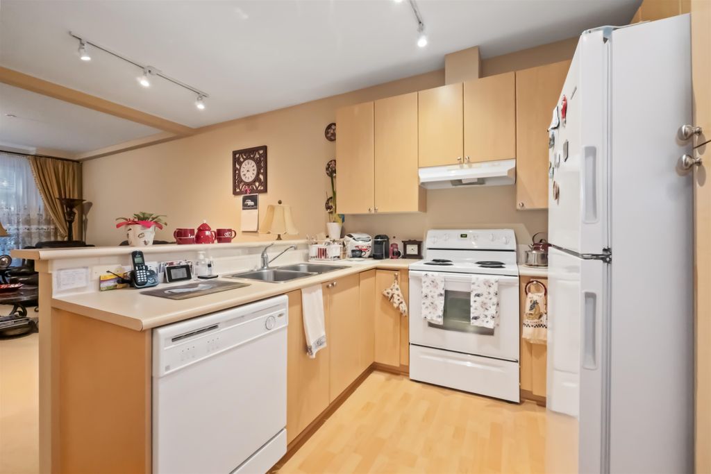 listing image 1107381828832420713