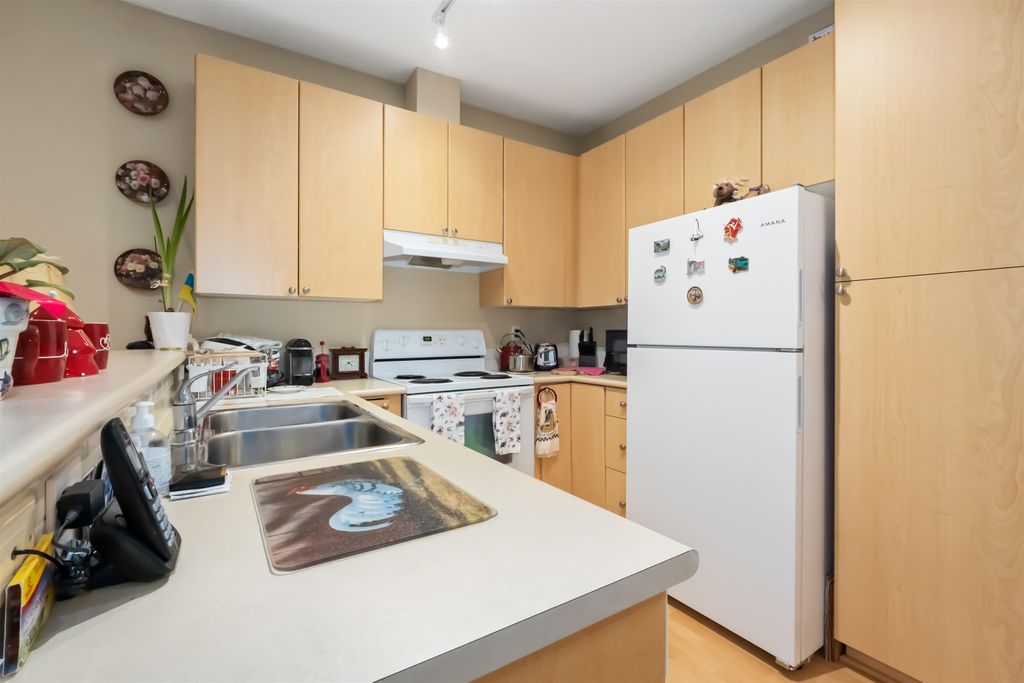 listing image 1103751027622582364