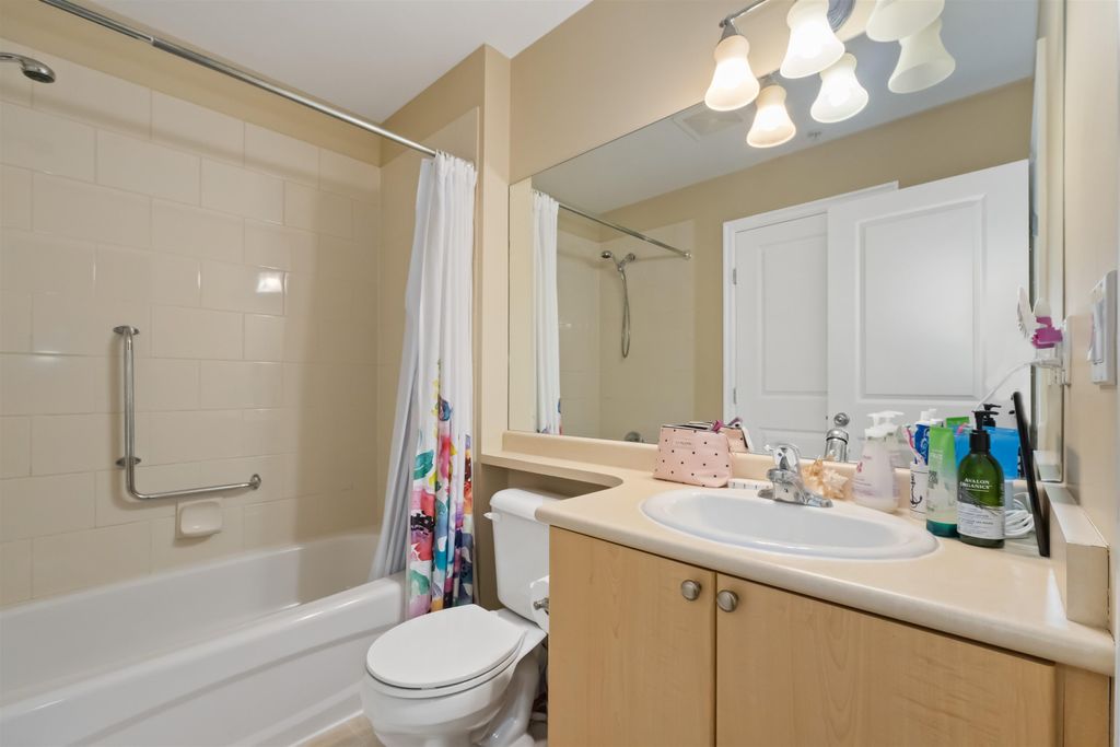 listing image 1100000638562152268