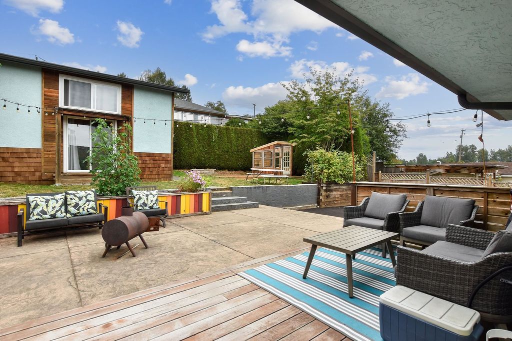 listing image 1104584688521506916