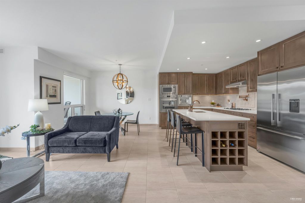 listing image 1109407395229939320
