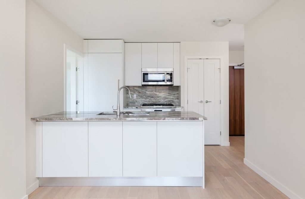 listing image 1108978957523883737
