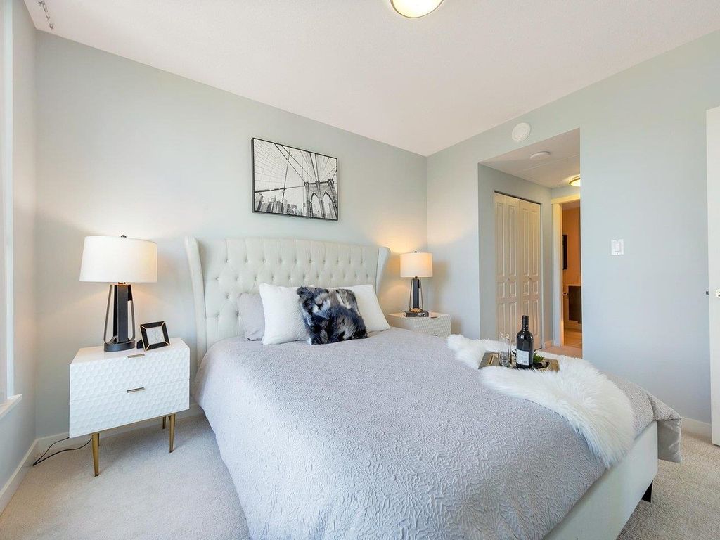 listing image 1109874056642746761