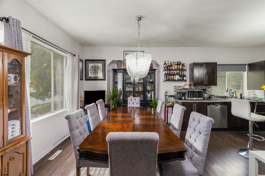 listing image 1108080647335550887