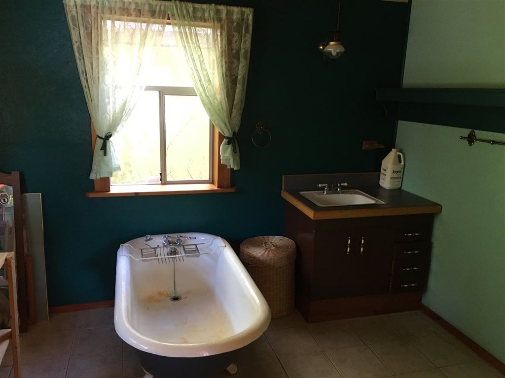 listing image 1103913502711624281