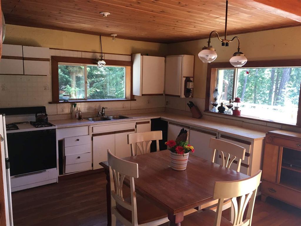 listing image 1109072678394905627