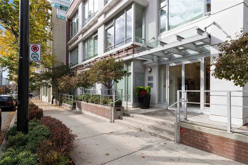 listing image 1107500162472716443