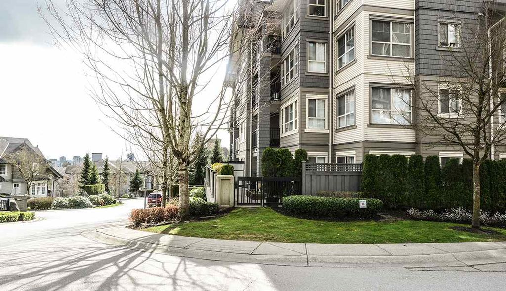 listing image 1103312190393951248