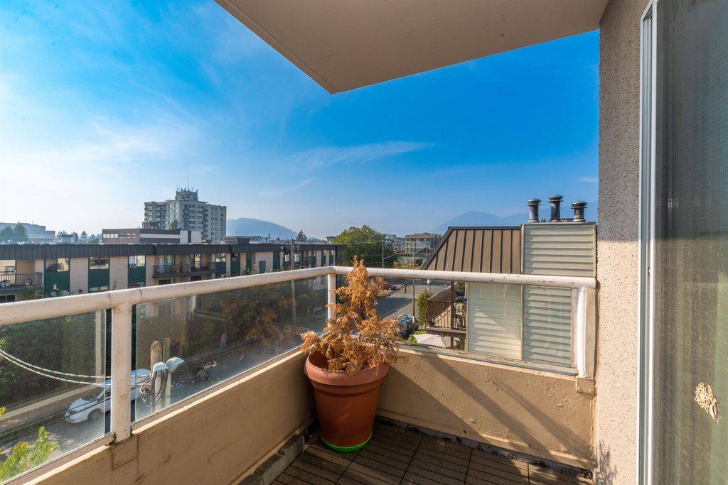 listing image 1105964490578144830