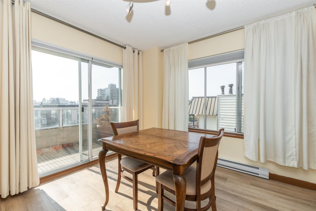 listing image 1106190135524536077