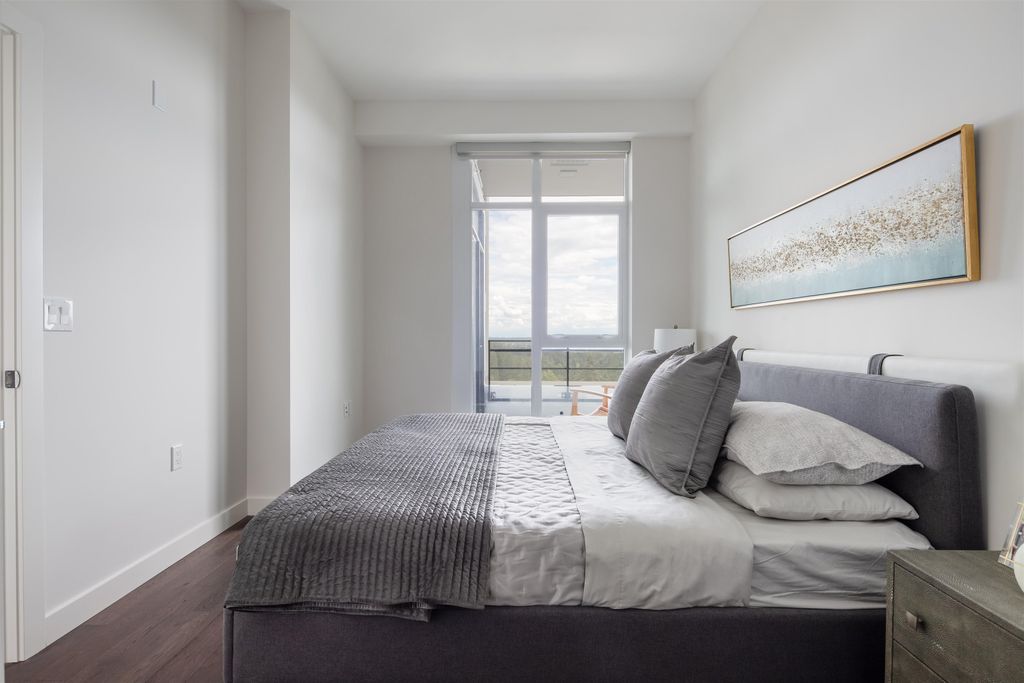 listing image 1104480031494665040