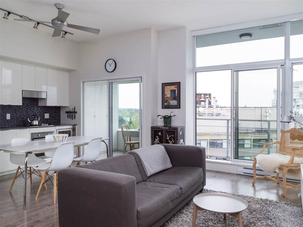 listing image 1108591278391142016