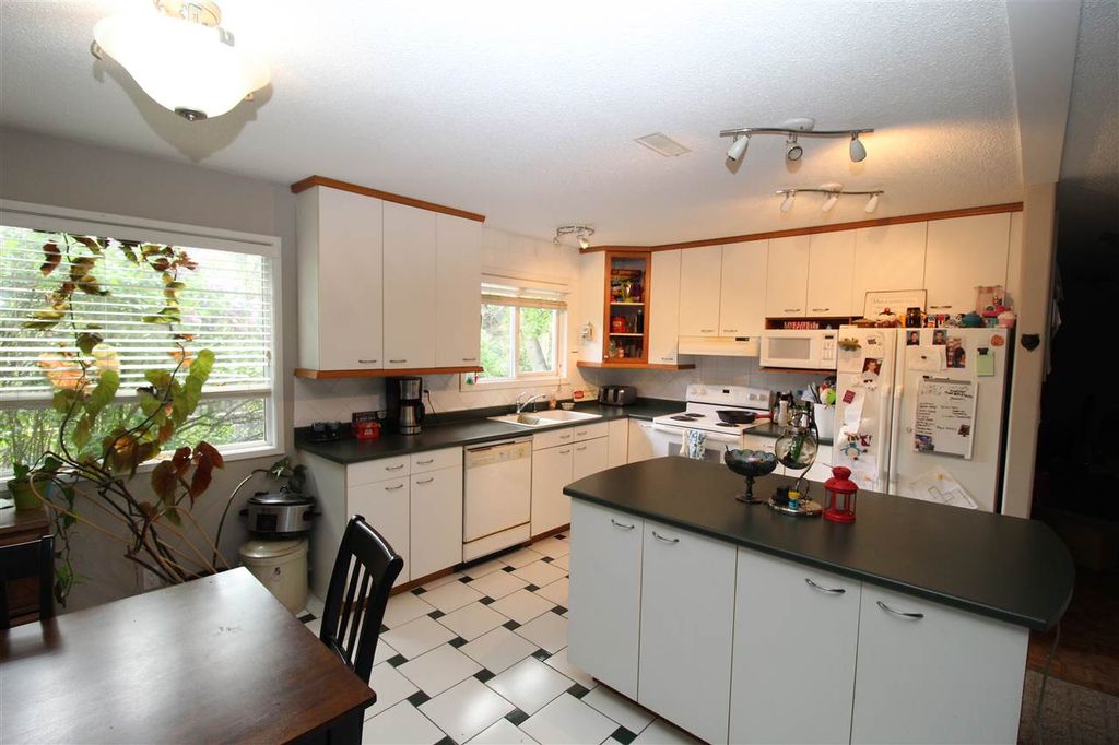 listing image 1106925602770653202