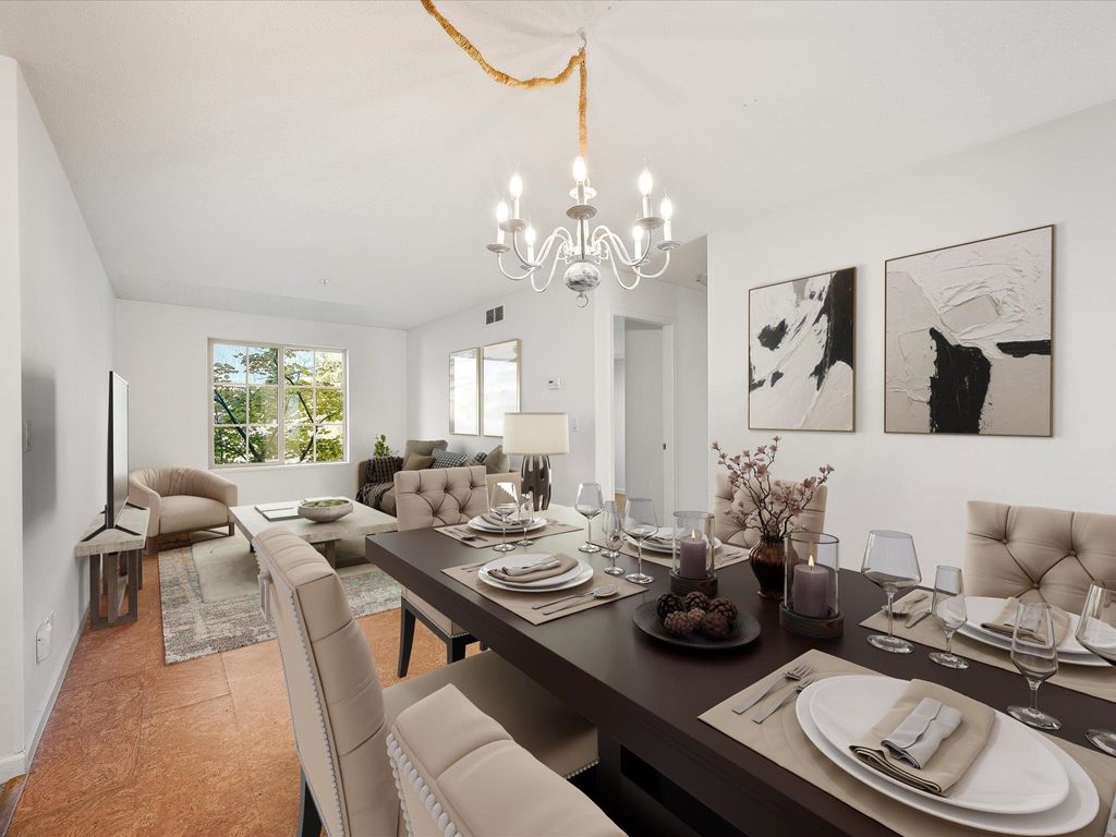 listing image 1100806219381274570