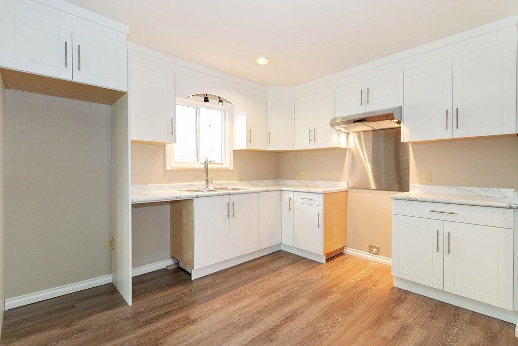 listing image 1108066283877651542