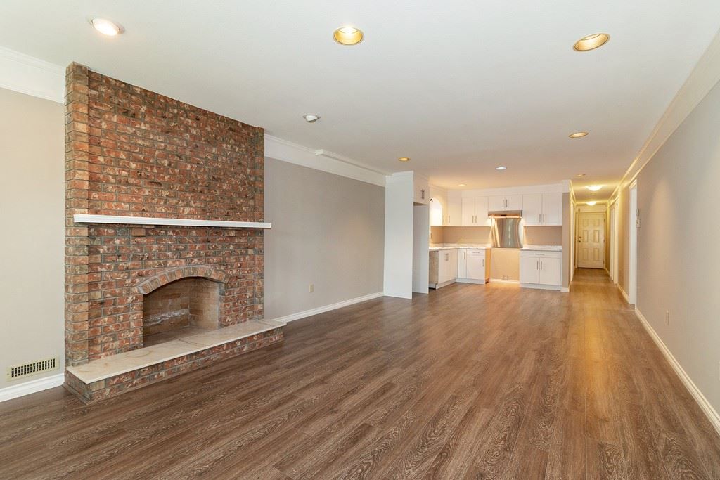 listing image 1105445752291829655