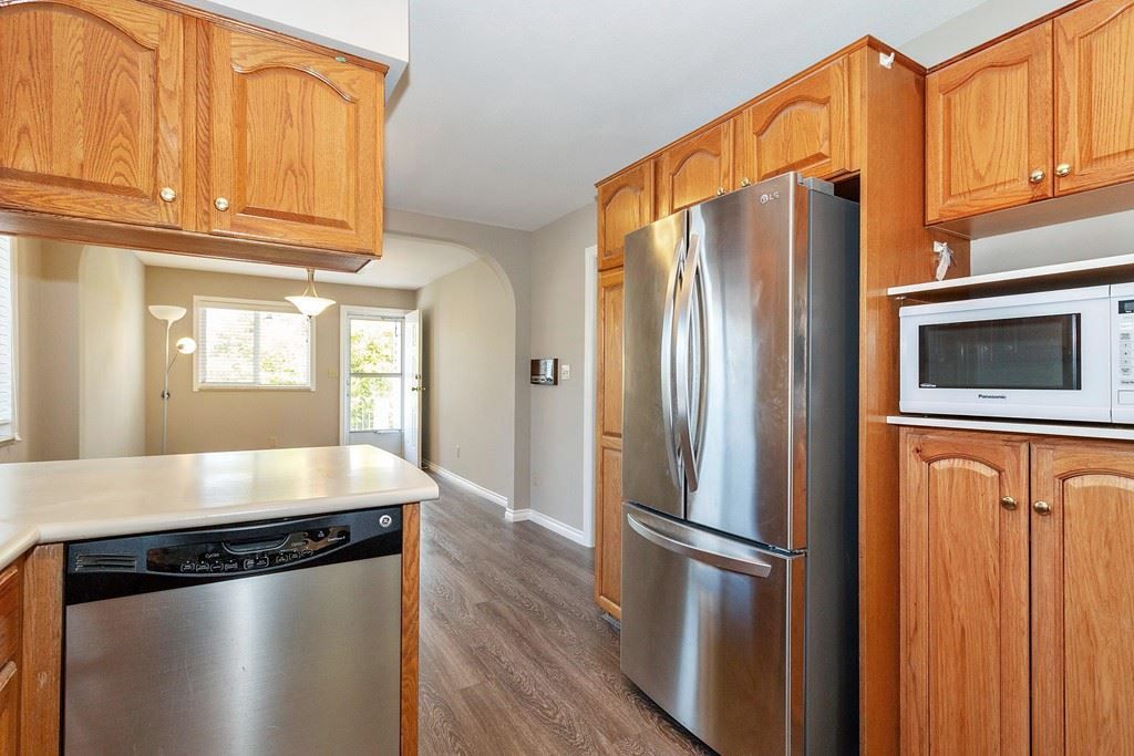 listing image 1103194572060663135