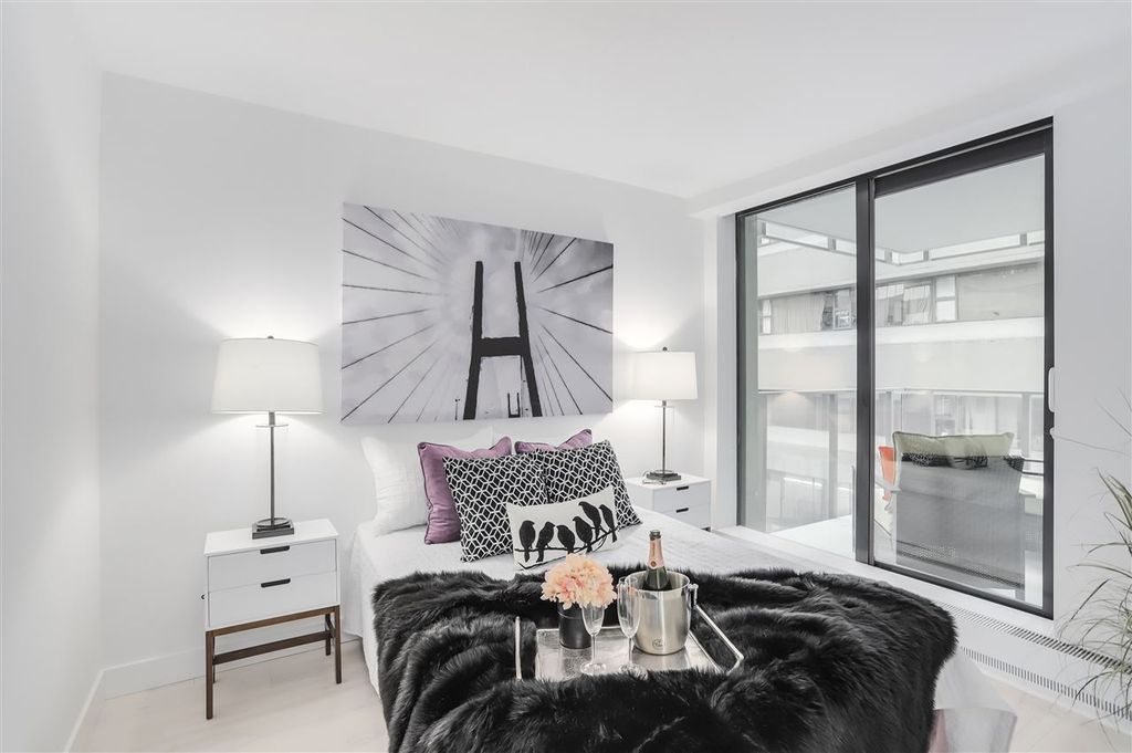 listing image 1100318554162164288