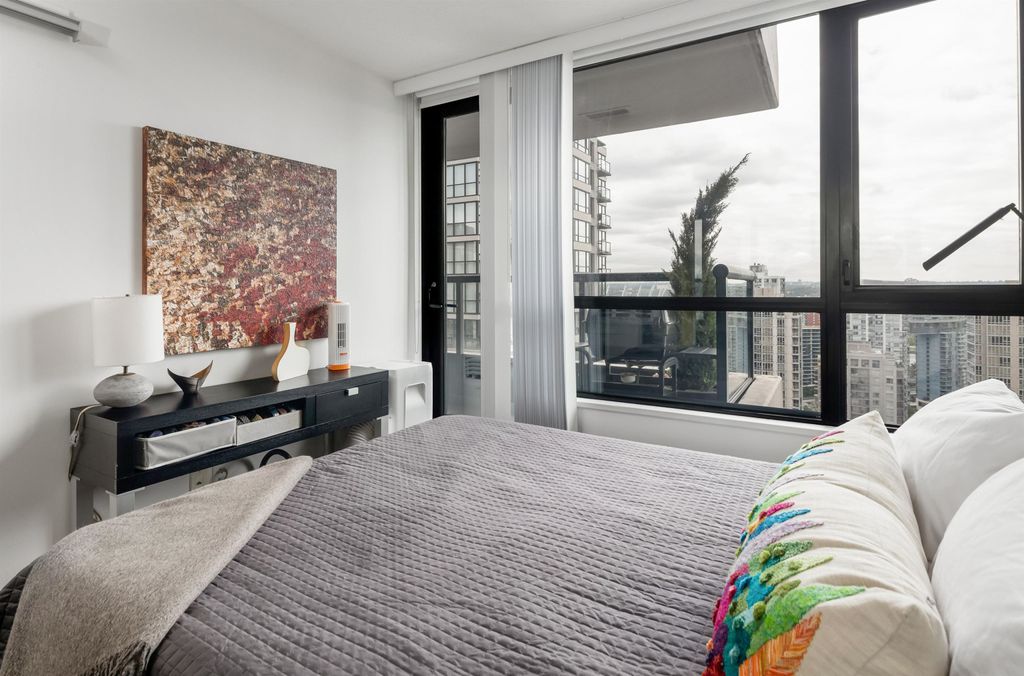 listing image 1107115837292301591
