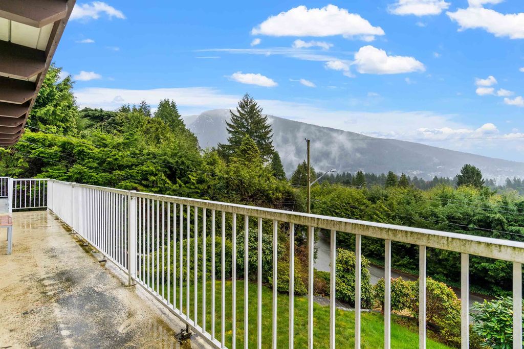 listing image 1101377363600677950